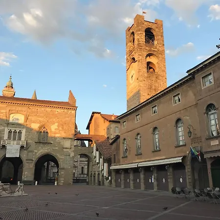 La Torta Di Mele Bérgamo