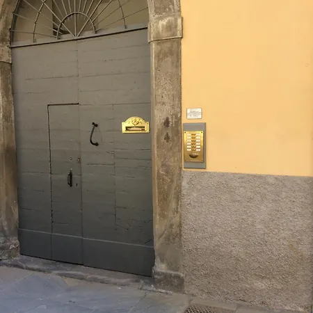 アパート ラ トルタ ディ メーレ